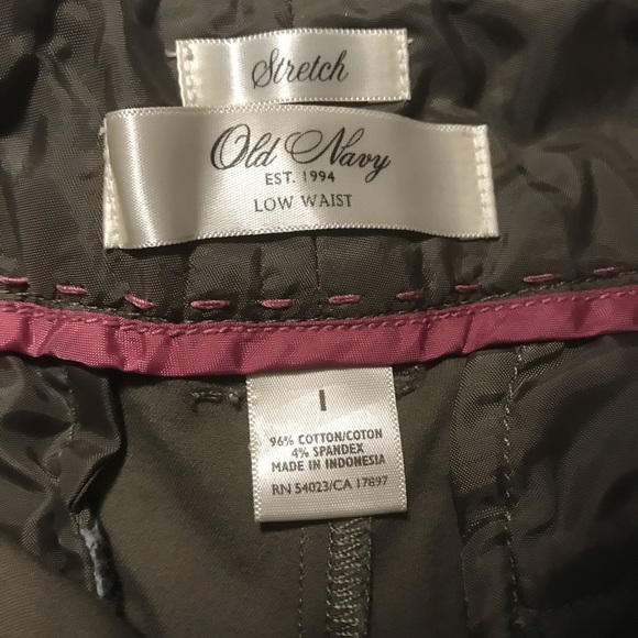 Old navy olive green shorts size 1 - Picture 3 of 5